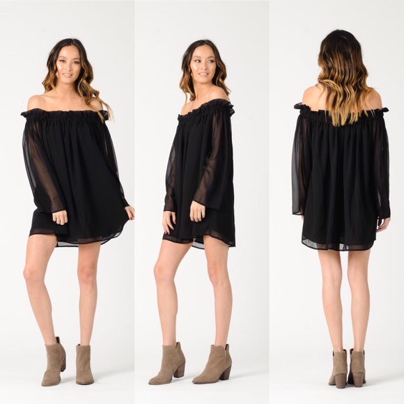 Lucca Couture Dresses & Skirts - Lucca Couture Kate Off Shoulder Black Dress